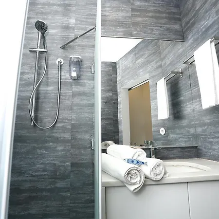 New Downtown Houses-4a شقة Lisboa